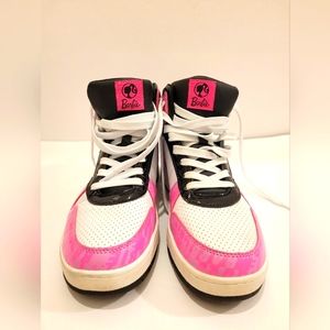 Women's Barbie sneakers, size 9, pink white black